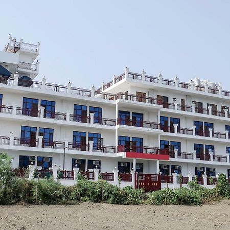 Hotel Sun Haven Greater Noida Zewnętrze zdjęcie