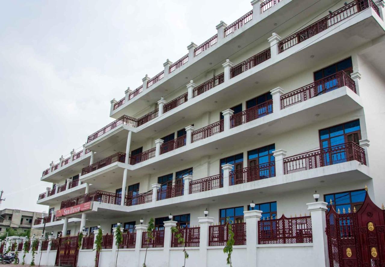 Hotel Sun Haven Greater Noida Zewnętrze zdjęcie