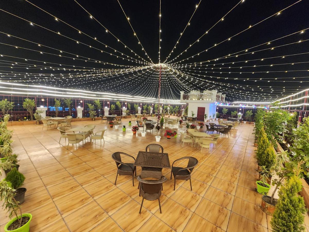 Hotel Sun Haven Greater Noida Zewnętrze zdjęcie